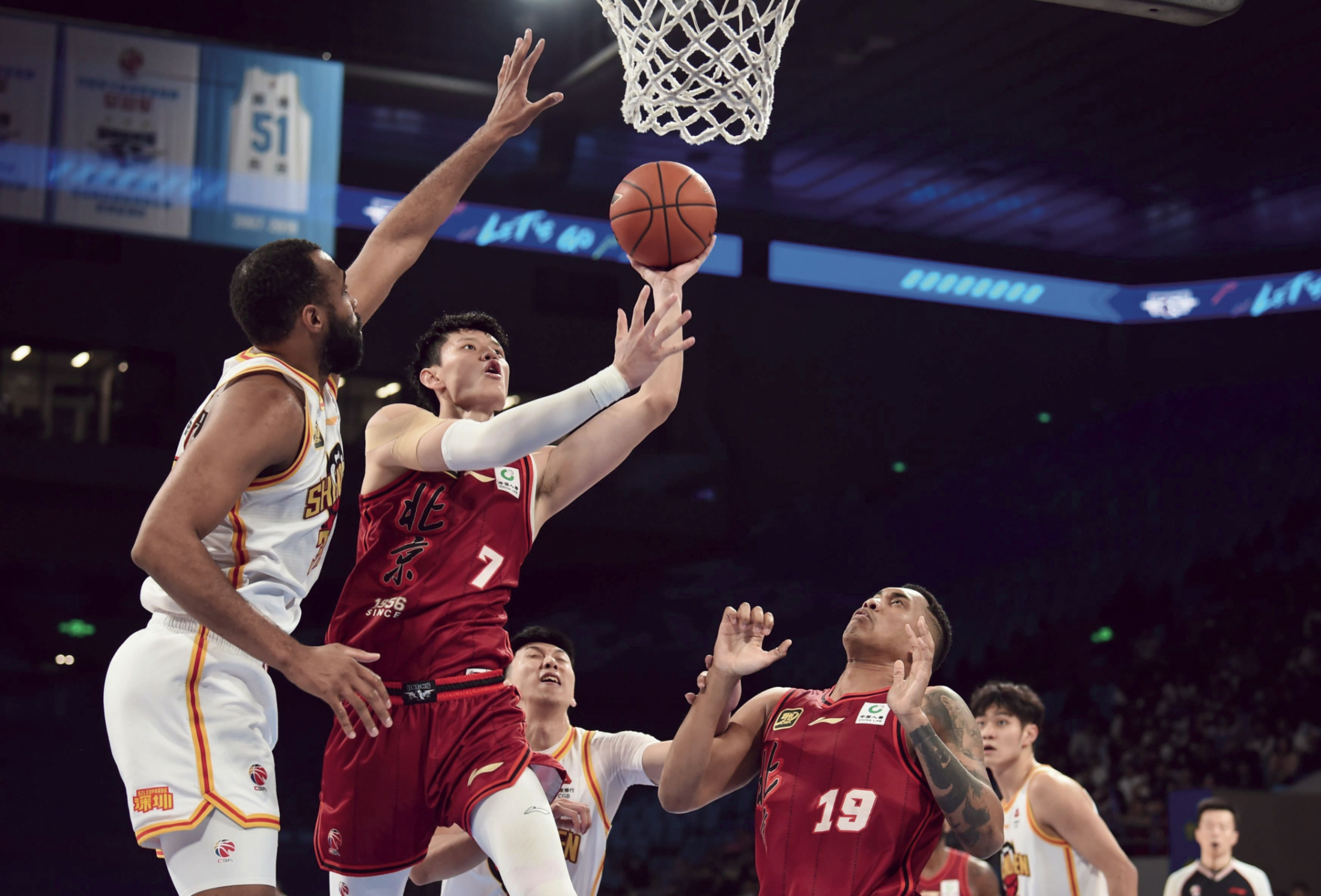 九游娱乐入口-今晚突围战来临，芝加哥公牛围绕CBA季后赛刷新队史纪录，震撼外界，训练强度明显提升的简单介绍